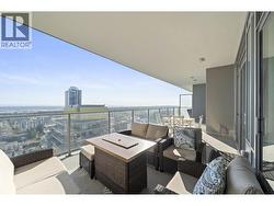 2904 6383 MCKAY AVENUE  Burnaby, BC V5H 0H8