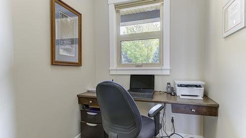 2-1836 Tower Ranch Boulevard, Kelowna, BC - Indoor Photo Showing Office