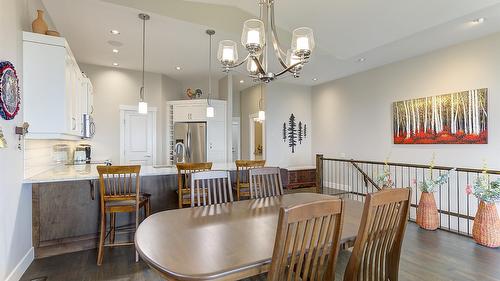 2-1836 Tower Ranch Boulevard, Kelowna, BC - Indoor Photo Showing Dining Room