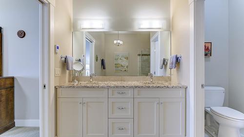 2-1836 Tower Ranch Boulevard, Kelowna, BC - Indoor Photo Showing Bathroom