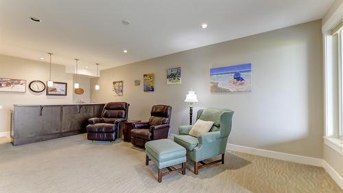 2-1836 Tower Ranch Boulevard, Kelowna, BC - Indoor
