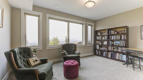 2-1836 Tower Ranch Boulevard, Kelowna, BC - Indoor