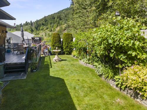18-420 20Th Avenue, Creston, BC - Outdoor With Deck Patio Veranda