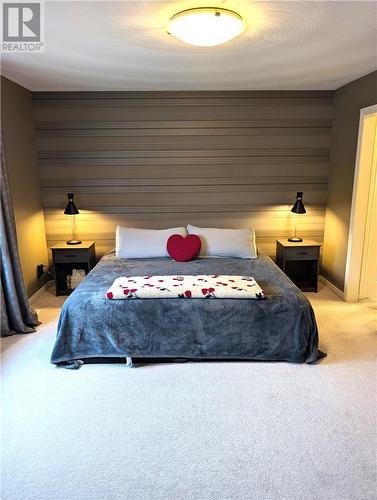2472 Bancroft Drive, Sudbury, ON - Indoor Photo Showing Bedroom