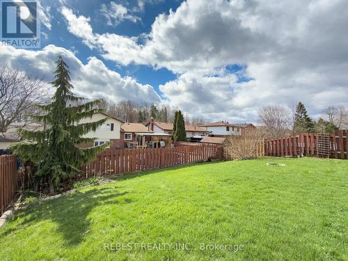 98 Cobblehill Road, Halton Hills, ON - Outdoor