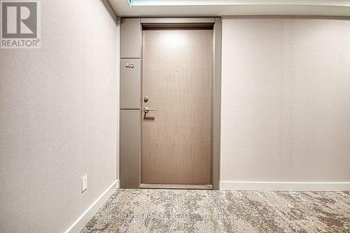 402 - 10 Wilby Crescent, Toronto, ON - Indoor Photo Showing Other Room