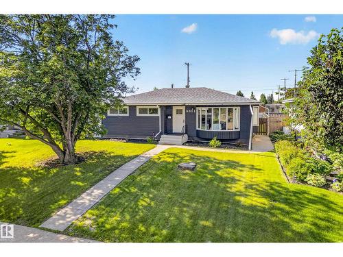6011 93A Av Nw, Edmonton, AB - Outdoor