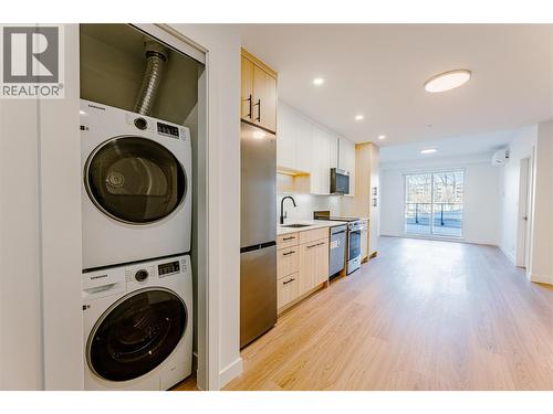 Photo from similar unit. - 1380 Pridham Avenue Unit# 314, Kelowna, BC - Indoor Photo Showing Laundry Room