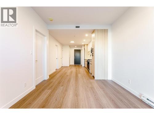 Photo from similar unit. - 1380 Pridham Avenue Unit# 314, Kelowna, BC - Indoor Photo Showing Other Room