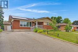 744 BIRCHWOOD AVENUE  Cambridge, ON N3H 2V5