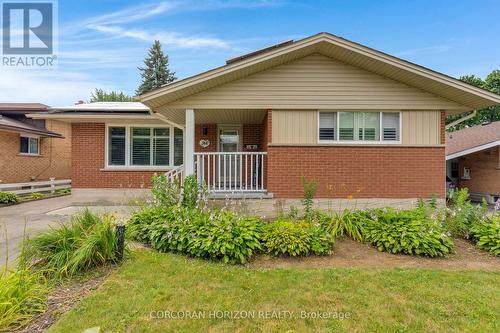 744 Birchwood Avenue, Cambridge, ON - Outdoor