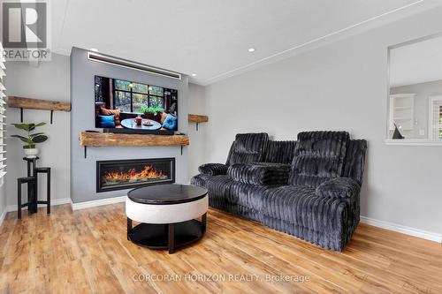 744 Birchwood Avenue, Cambridge, ON - Indoor Photo Showing Living Room With Fireplace