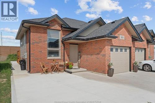 3185 Viola Crescent, Windsor, ON - Outdoor