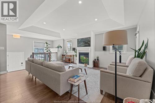 3185 Viola Crescent, Windsor, ON - Indoor Photo Showing Living Room With Fireplace