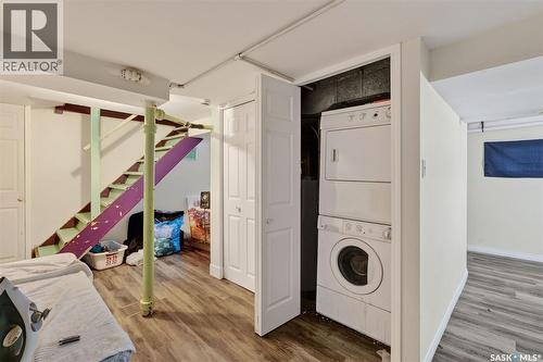 209 V Avenue S, Saskatoon, SK - Indoor Photo Showing Laundry Room
