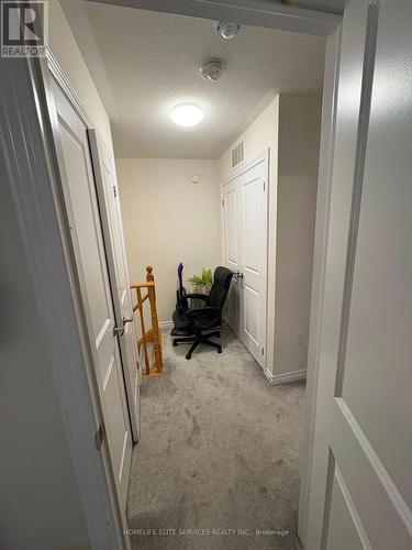 485 Beresford Path, Oshawa, ON - Indoor Photo Showing Other Room