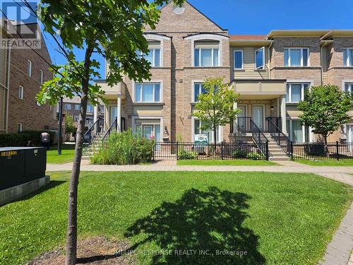 5 - 3175 BOXFORD CRESCENT  Mississauga, ON L5M 0X1