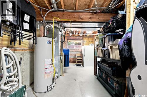 239 Manning Crescent, Saskatoon, SK - Indoor Photo Showing Basement