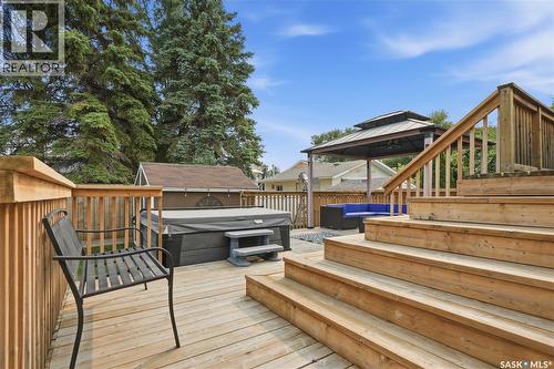 239 Manning Crescent, Saskatoon, SK - Outdoor With Deck Patio Veranda With Exterior