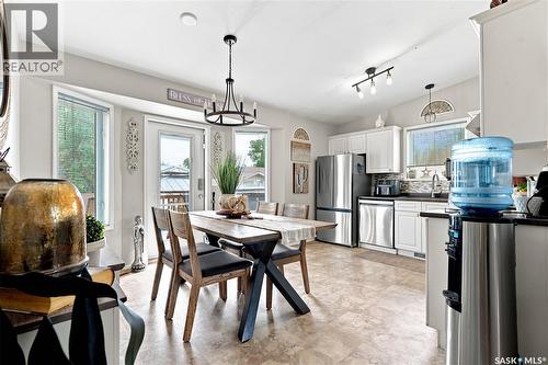 239 Manning Crescent, Saskatoon, SK - Indoor