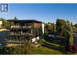 581 Vancouver Avenue Penticton, BC V2A 1A4
