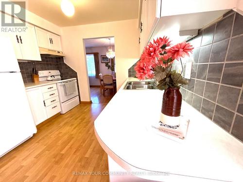 21 Wright Crescent, Ajax, ON 