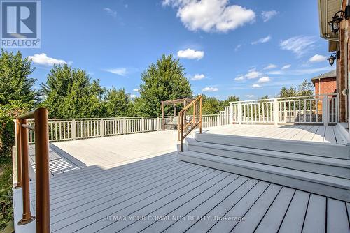 76 IVY GLEN DRIVE , Vaughan, Ontario L6A 0P2 5