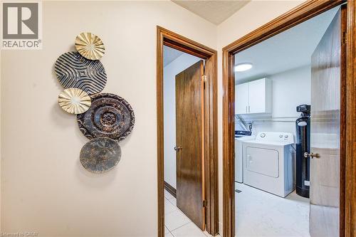 185 Blackwell Drive, Kitchener, ON - Indoor Photo Showing Laundry Room