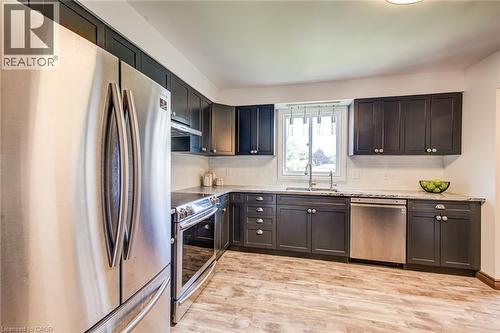 185 Blackwell Drive, Kitchener, ON - Indoor Photo Showing Kitchen