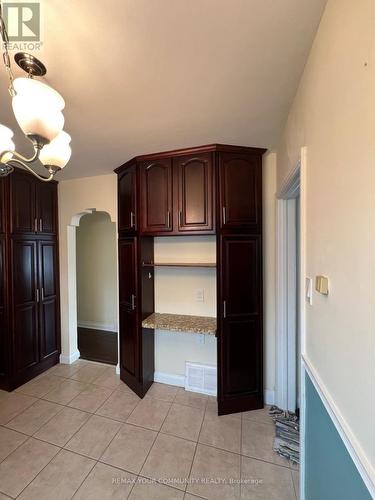 UPPER - 233 BETA STREET , Toronto, Ontario M8W 4H7 5