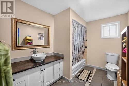 79 Westhampton Drive, Vaughan, ON - Indoor Photo Showing Bathroom
