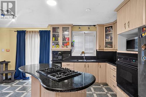 79 Westhampton Drive, Vaughan, ON - Indoor Photo Showing Kitchen