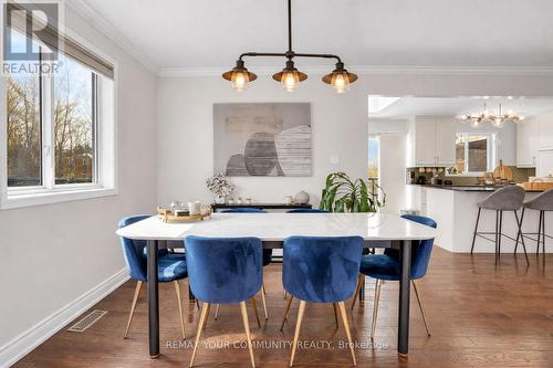 92 Sandringham Drive, Barrie, ON - Indoor Photo Showing Dining Room