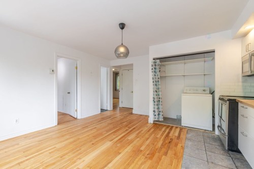 Kitchen - 2122 Rue St-Donat, Montréal (Mercier/Hochelaga-Maisonneuve), QC - Indoor