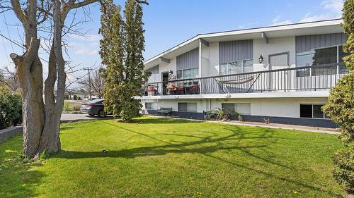 600 - 602 Rutland Road, Kelowna, BC - Outdoor