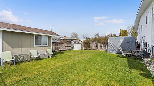 600 - 602 Rutland Road, Kelowna, BC - Outdoor