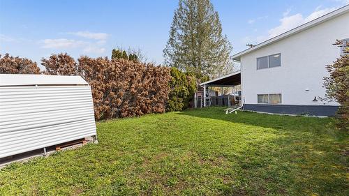 600 - 602 Rutland Road, Kelowna, BC - Outdoor