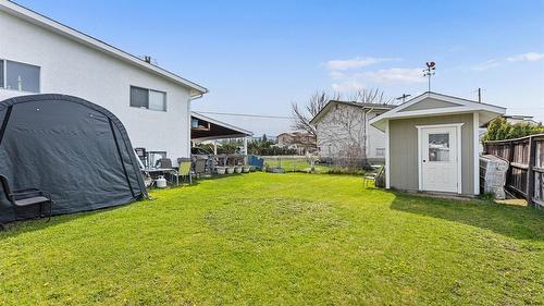 600 - 602 Rutland Road, Kelowna, BC - Outdoor With Exterior