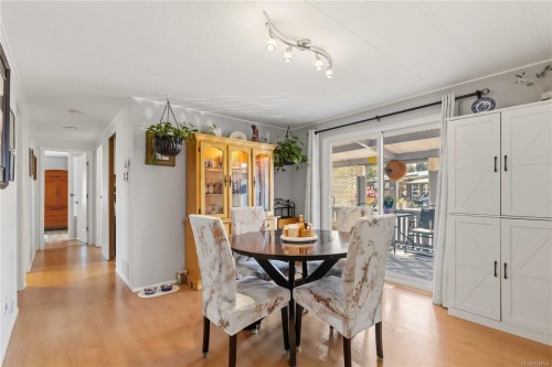 #6-158 Cooper Rd, View Royal, BC 