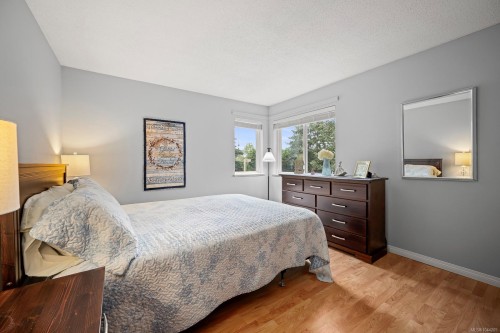 #203B-698 Aspen Rd, Comox, BC - Indoor Photo Showing Bedroom