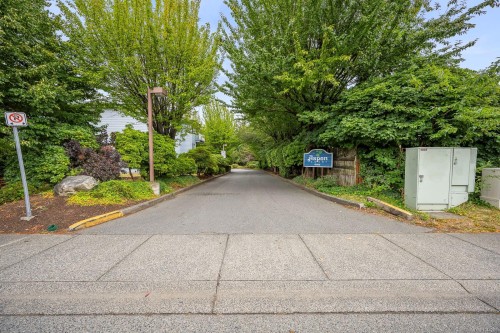 #203B-698 Aspen Rd, Comox, BC - Outdoor