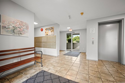 #203B-698 Aspen Rd, Comox, BC - Indoor Photo Showing Other Room