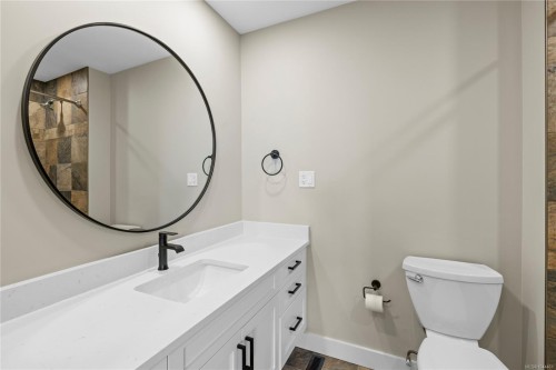 245 Elizabeth Ave, Qualicum Beach, BC 
