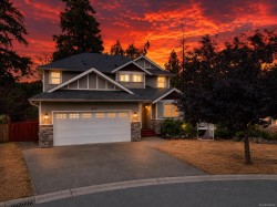 976 Wild Blossom Crt Langford, BC V9C 4M8