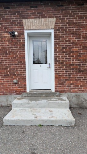 6-44 Main Street N, Halton Hills, ON L7J 1W2 4