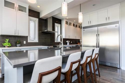 71 Lake Bend Rd, Winnipeg, MB - Indoor