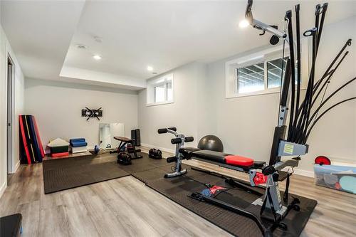 71 Lake Bend Rd, Winnipeg, MB - Indoor Photo Showing Gym Room