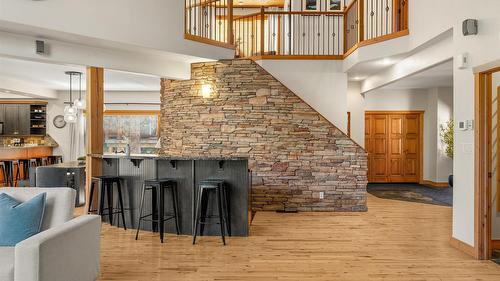 1802 Greywolf Drive, Panorama, BC - Indoor Photo Showing Other Room