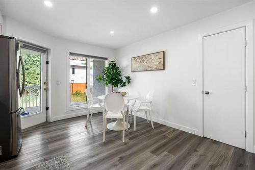 26 Denman Cr, Winnipeg, MB - Indoor Photo Showing Dining Room