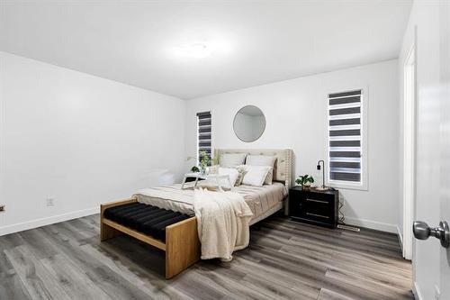 26 Denman Cr, Winnipeg, MB - Indoor Photo Showing Bedroom